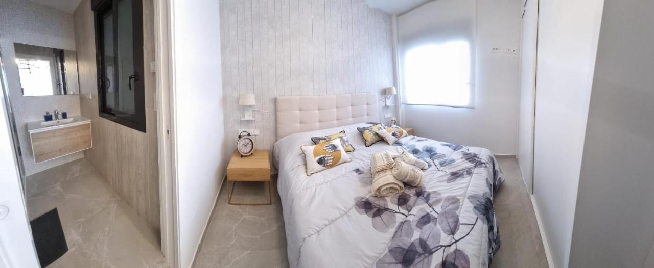 Modern And Cosy Apartment Close To The Beach Torrevieja Exteriér fotografie
